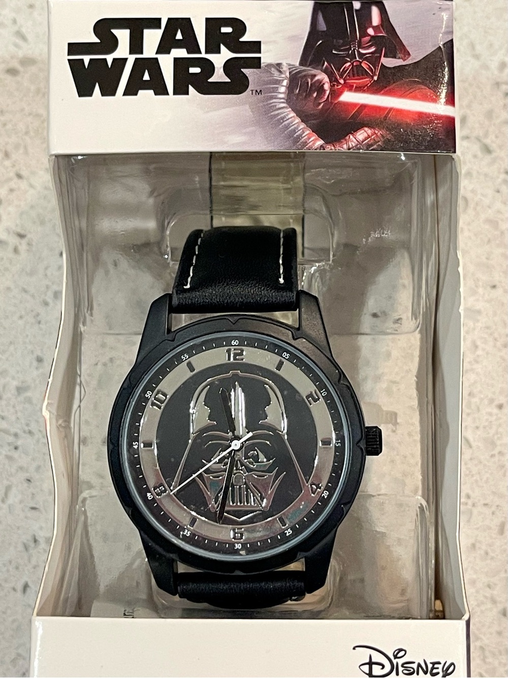 🌑NIB Star Wars Darth Vader Disney Collectors Gift Analog Watch🌑